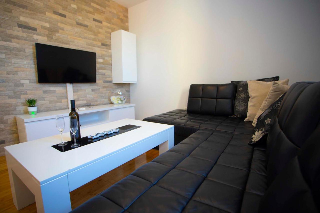 Apartment Lauc Makarska Exterior foto