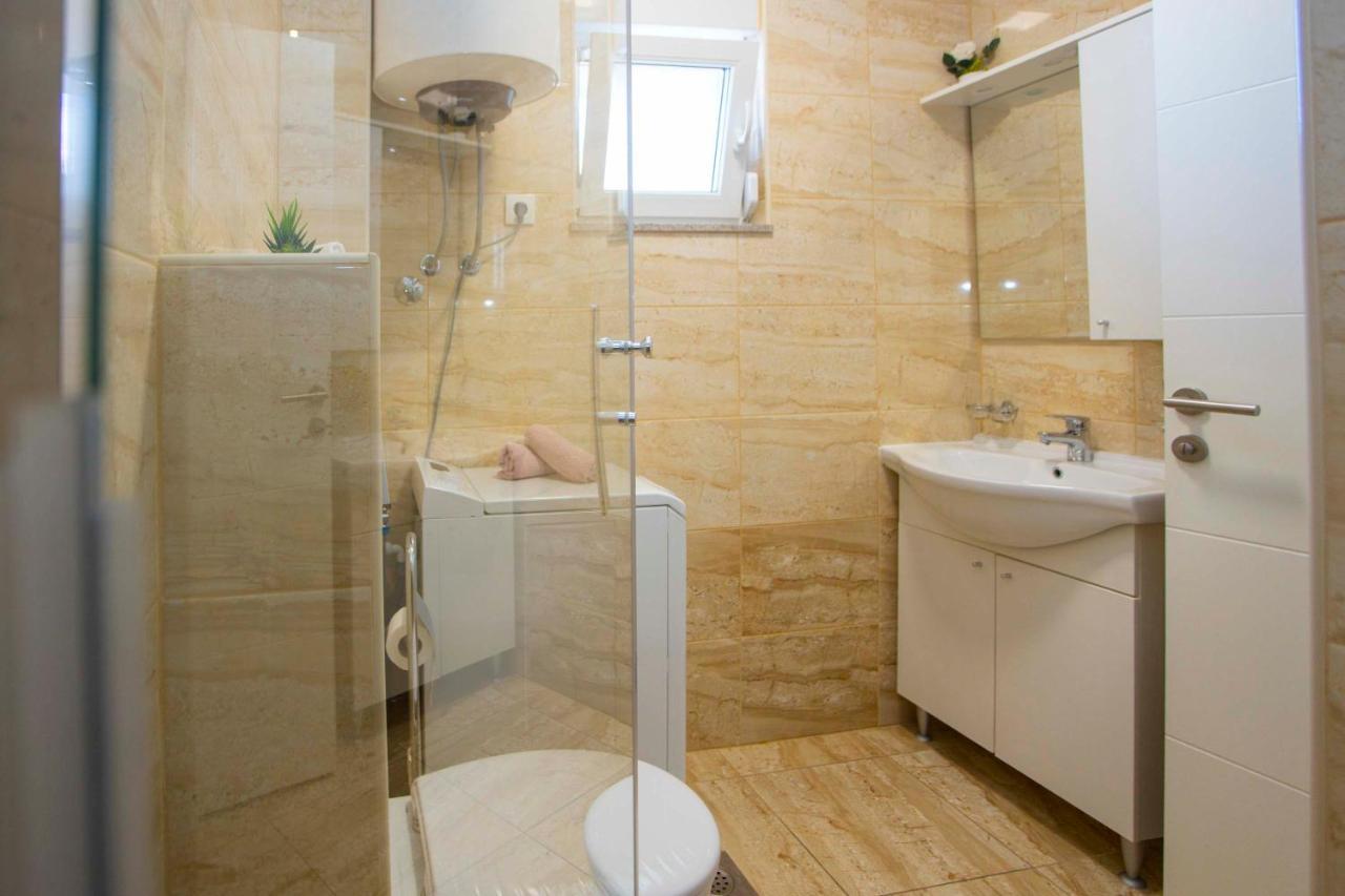 Apartment Lauc Makarska Exterior foto
