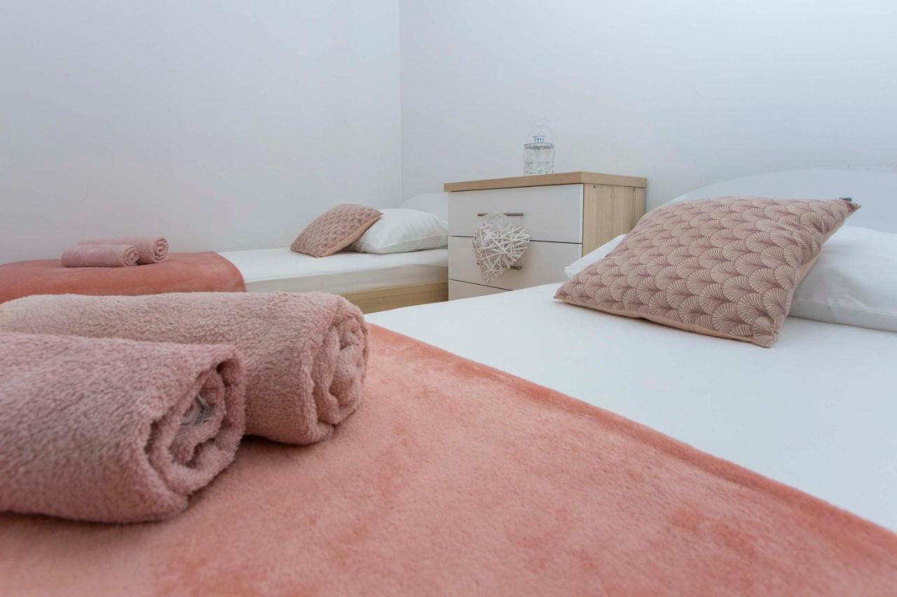 Apartment Lauc Makarska Exterior foto